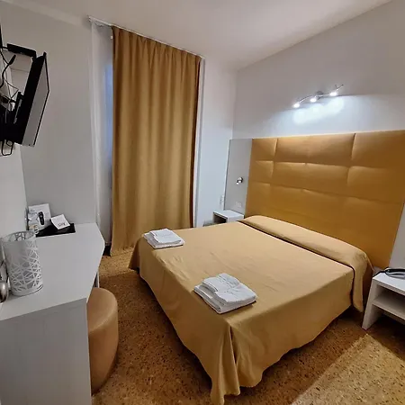 Costa 3*