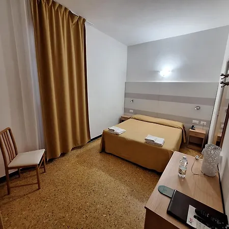 Costa 3*