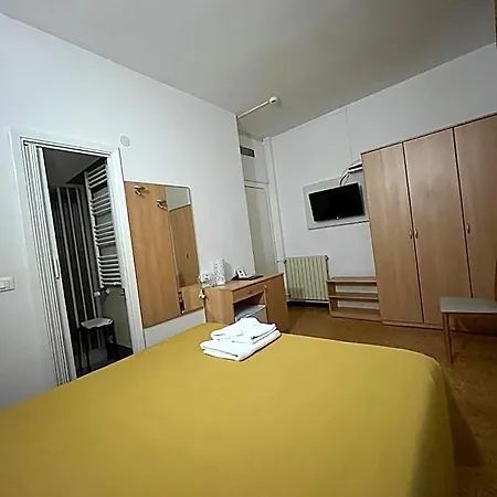 Hotel Costa 3*